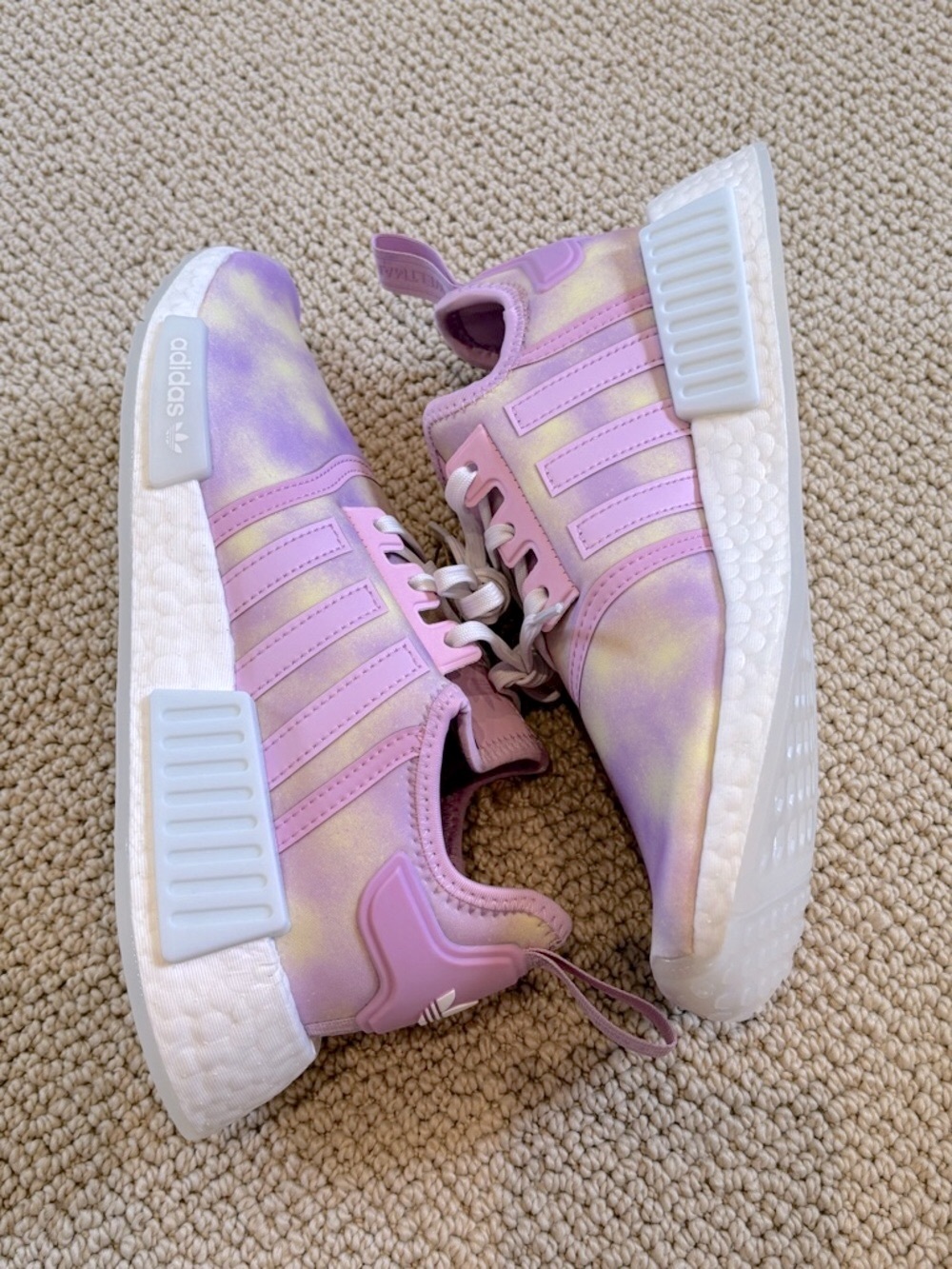 New Adidas Kids Purple Tie-Dye NMD R1 Sneakers